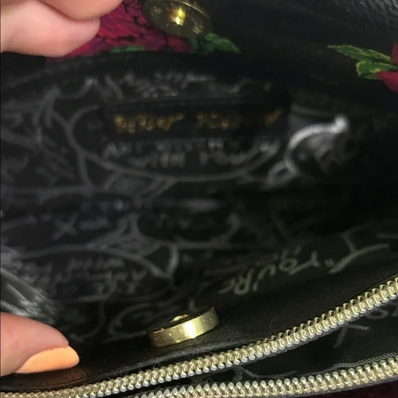 Betsey Johnson Black purse with Pink Floral Design - Picture 4 of 5
